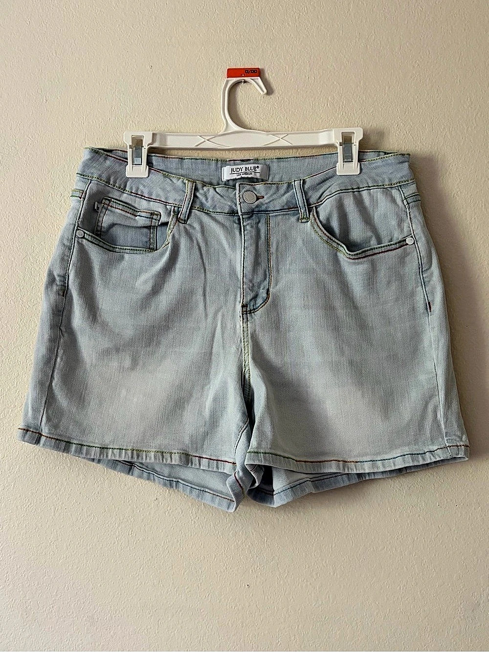 Judy Blue Light Wash Rainbow Stitch Denim Shorts 1XL